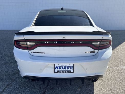 Used 2017 Dodge Charger R/T Scat Pack w/ Dynamics Package image 12