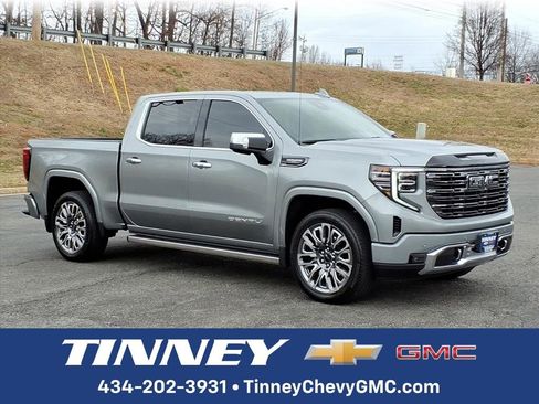 Used 2025 GMC Sierra 1500 Denali Ultimate image 1