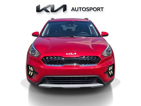 Certified 2022 Kia Niro LXS image 2