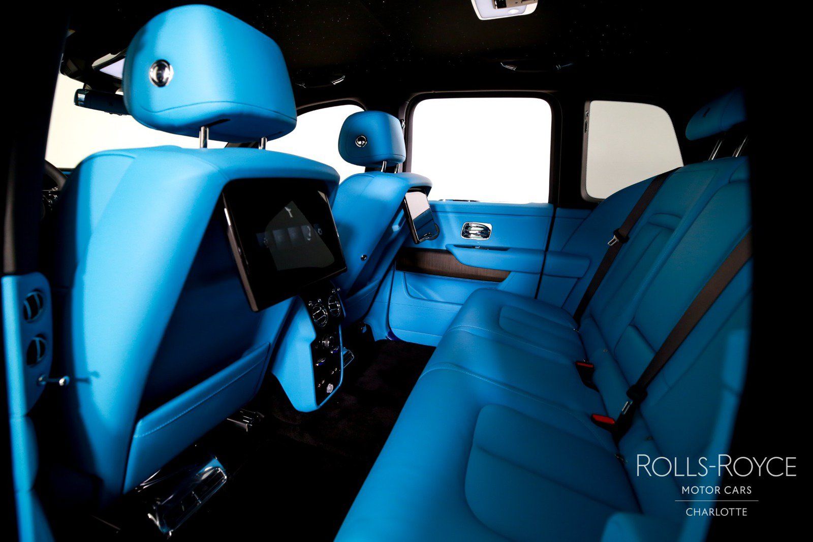 New 2027 Rolls-Royce Cullinan AWD/4WD image 19