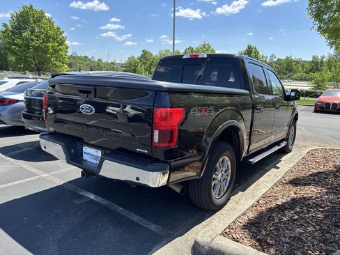 Used 2020 Ford F150 Lariat w/ Max Trailer Tow Package image 22