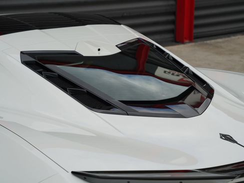 Used 2025 Chevrolet Corvette E-Ray w/ ZER Performance Package AWD/4WD image 18