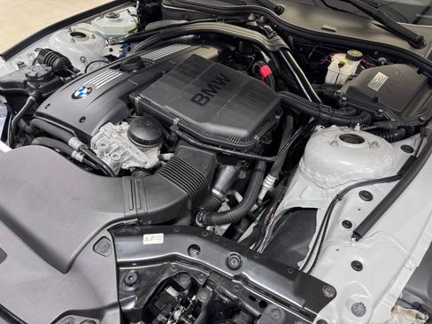 Used 2011 BMW Z4 sDrive35is RWD image 33