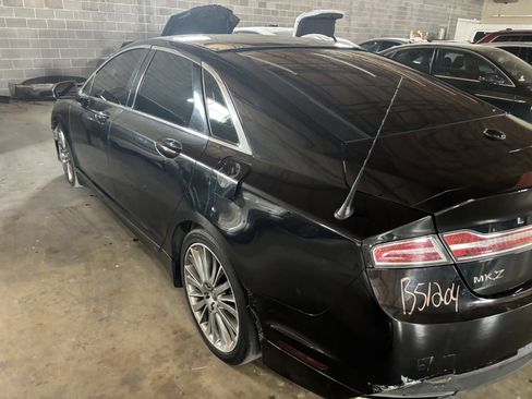 Used 2013 Lincoln MKZ FWD image 5