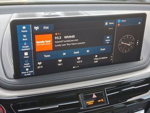 Certified 2025 Acura MDX w/ Advance Package image 18