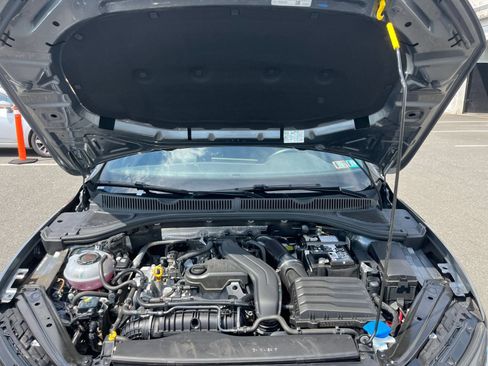 Used 2025 Volkswagen Jetta Sport FWD image 30