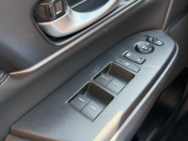 Used 2021 Honda CR-V Touring image 30