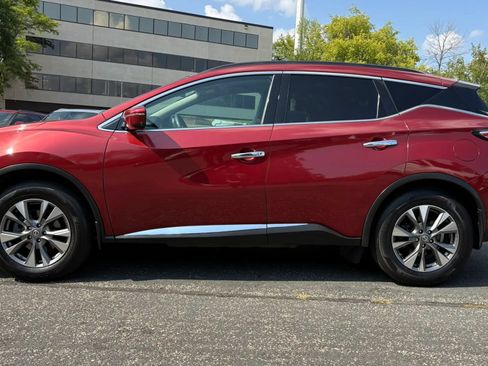 Used 2017 Nissan Murano SV AWD/4WD image 6
