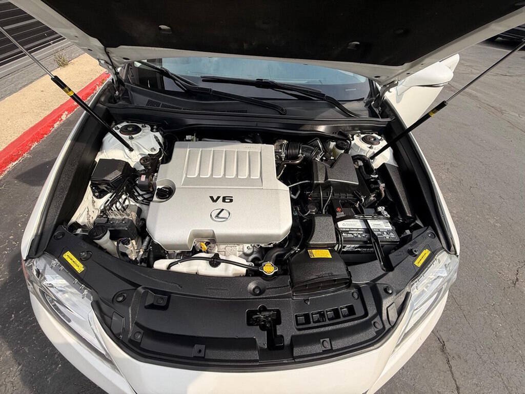 Used 2014 Lexus ES 350 w/ Ultra Luxury Package FWD image 26