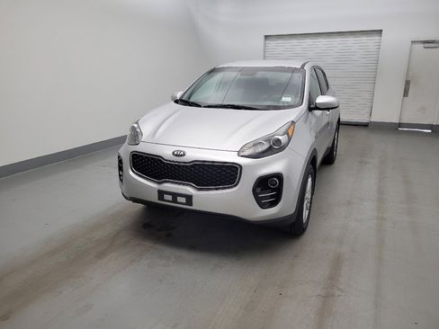 Used 2018 Kia Sportage LX AWD/4WD image 15