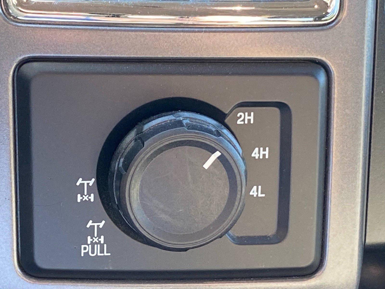 Used 2015 Ford F150 XLT w/ Equipment Group 302A Luxury AWD/4WD image 21