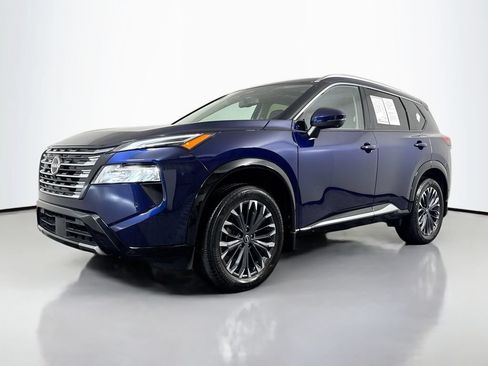 Used 2024 Nissan Rogue Platinum FWD image 45