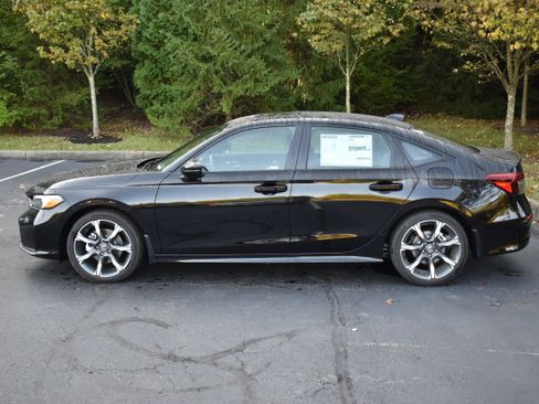 New 2026 Honda Civic Sport Touring image 4