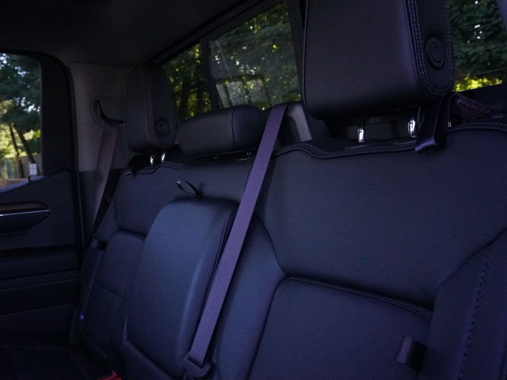Used 2024 GMC Sierra 1500 Denali AWD/4WD image 43