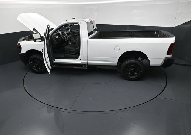 Used 2025 RAM 2500 Tradesman AWD/4WD image 25