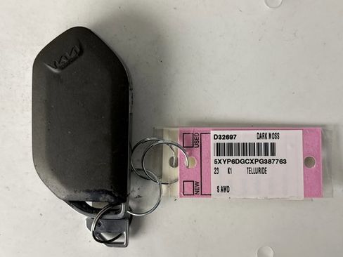 Used 2023 Kia Telluride S w/ S Sunroof Package AWD/4WD image 10