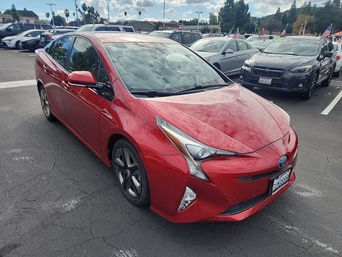 Used 2017 Toyota Prius Three Touring image 7