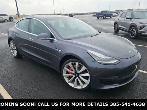 Used 2018 Tesla Model 3 Long Range image 1
