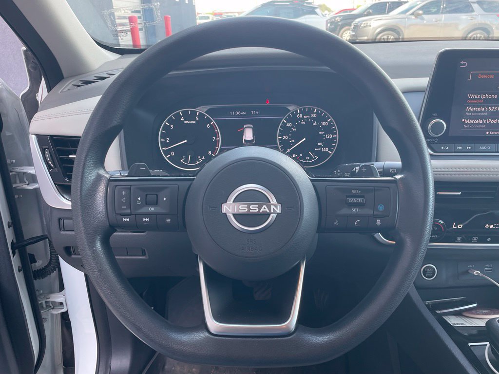 Used 2023 Nissan Rogue SV FWD image 7