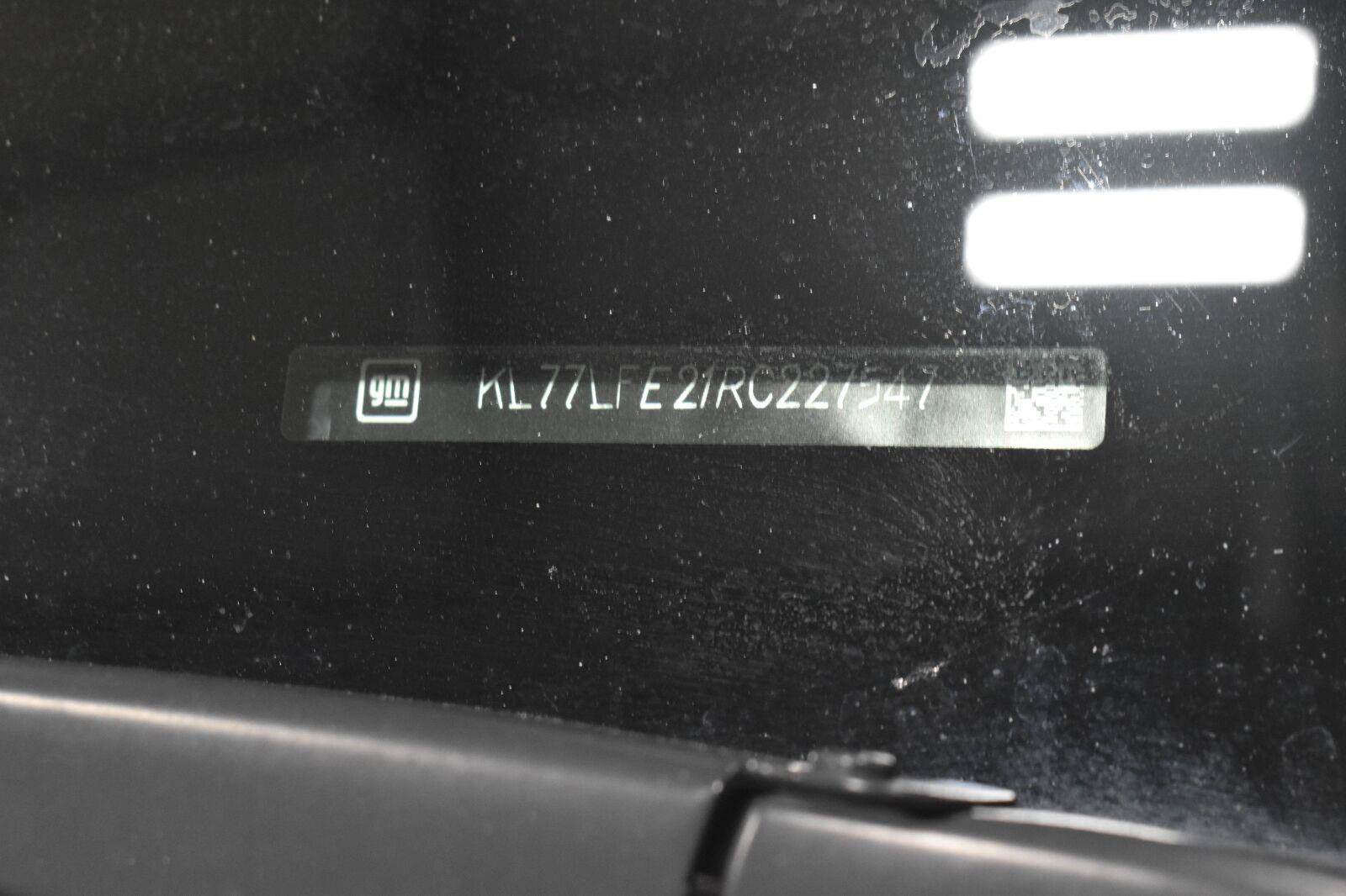 Used 2024 Chevrolet Trax LS FWD image 32