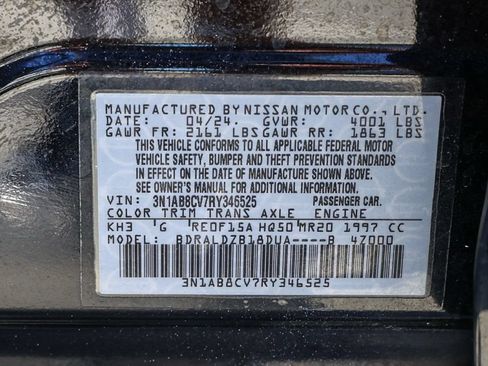 Used 2024 Nissan Sentra SV FWD image 32