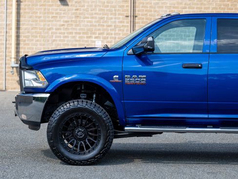 Used 2015 RAM 2500 Tradesman w/ Chrome Appearance Group AWD/4WD image 18