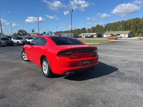 Used 2022 Dodge Charger SXT image 6