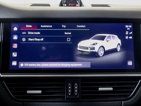 Certified 2022 Porsche Cayenne AWD/4WD image 16