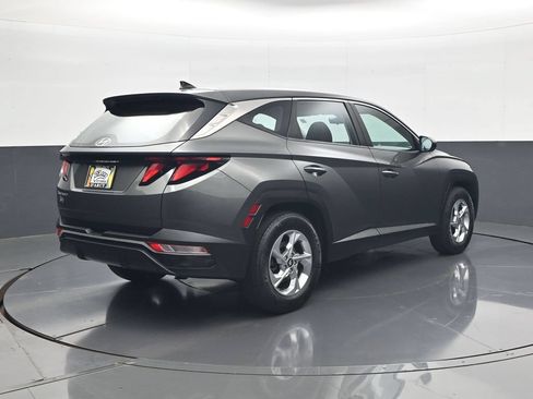 Certified 2022 Hyundai Tucson SE FWD image 6