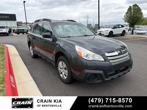 Used 2013 Subaru Outback 2.5i image 2