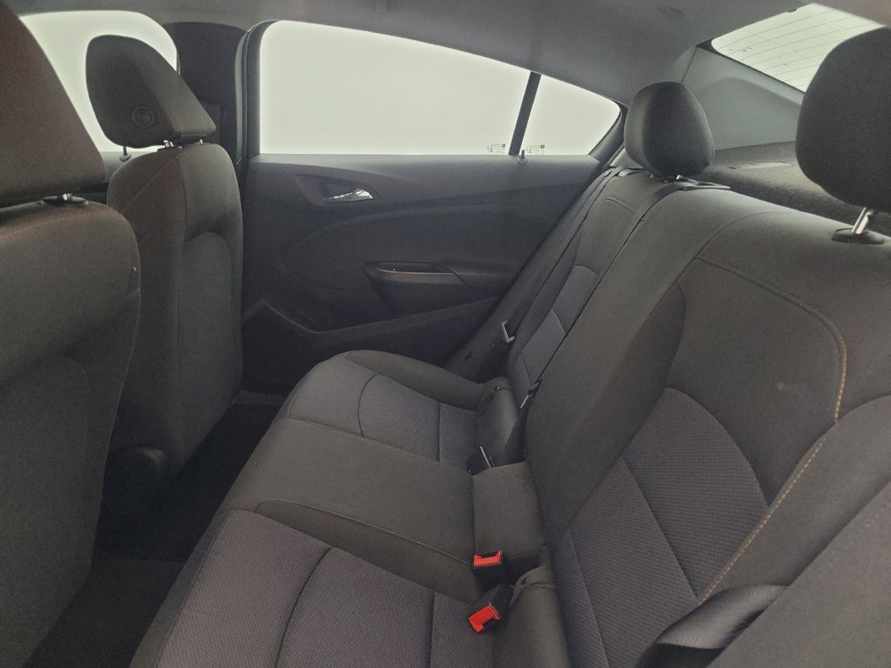 Used 2019 Chevrolet Cruze LS w/ LS Convenience Package FWD image 18