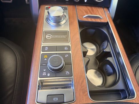 Used 2019 Land Rover Range Rover LWB SV Autobiography AWD/4WD image 14