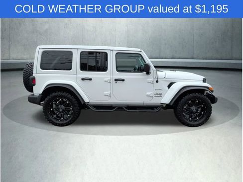 Used 2022 Jeep Wrangler Unlimited Sahara w/ Cold Weather Group AWD/4WD image 8