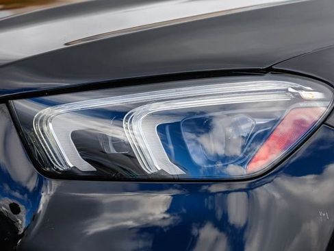 Used 2021 Mercedes-Benz GLE 450 4MATIC image 7