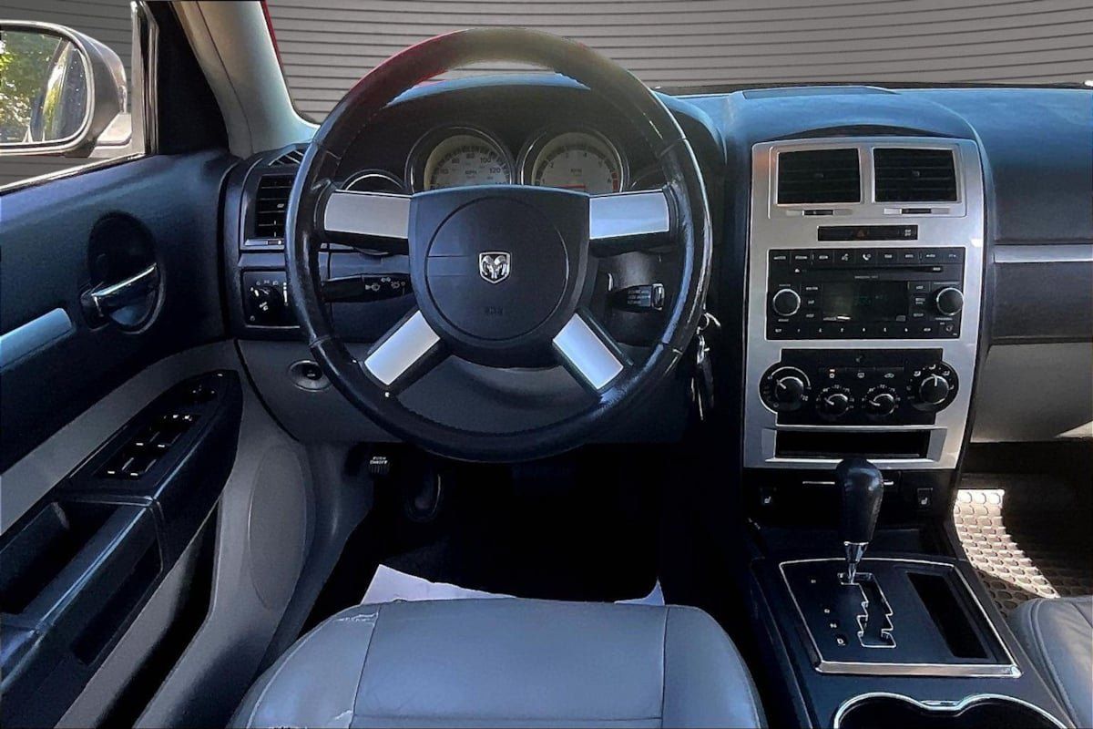 Used 2008 Dodge Charger R/T RWD image 8