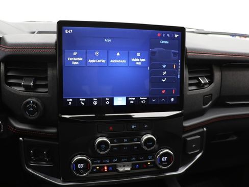 Used 2022 Ford Expedition Limited image 24