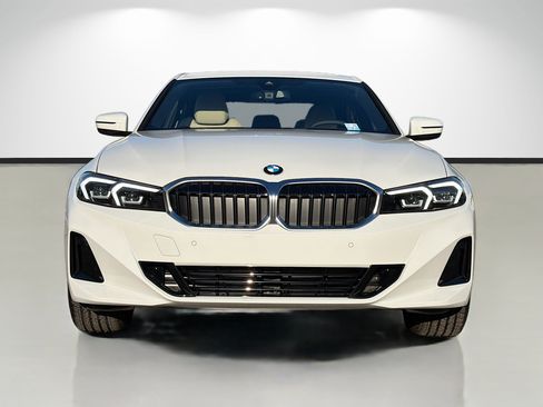 New 2026 BMW 330i Sedan w/ Premium Package image 8