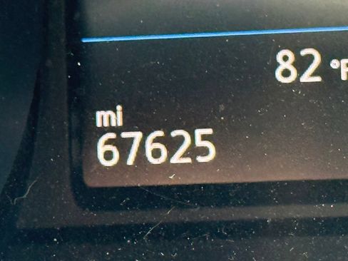 Used 2018 Volkswagen Tiguan SEL AWD/4WD image 13