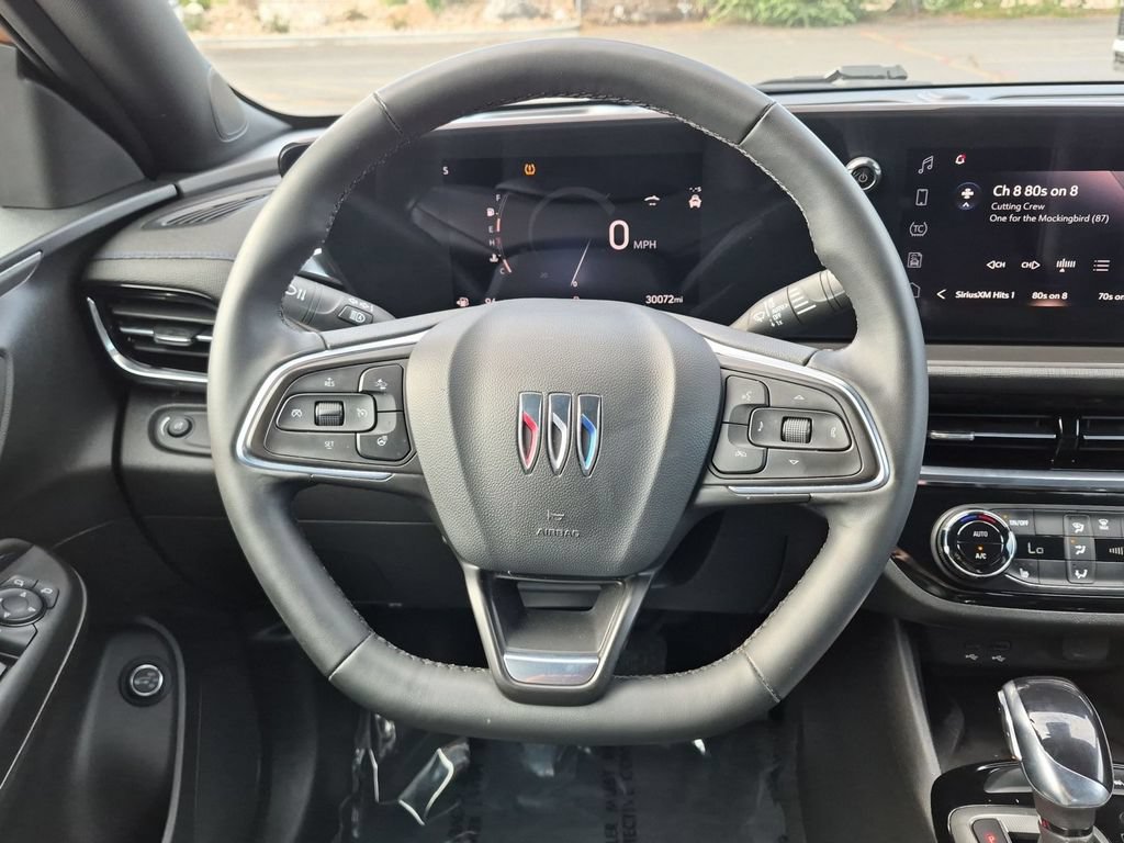 Used 2024 Buick Envista Sport Touring w/ Convenience I Package FWD image 17
