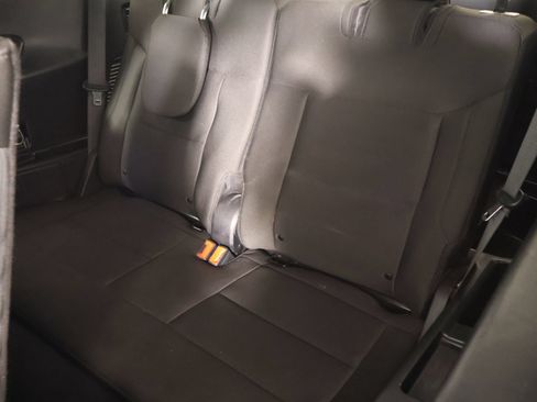 Used 2022 Ford Explorer XLT RWD image 13