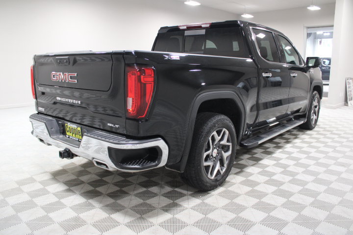 Used 2025 GMC Sierra 1500 SLT w/ SLT Premium Plus Package AWD/4WD image 12