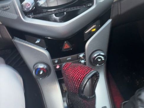 Used 2015 Chevrolet Cruze LTZ w/ Sun, Sound and Sport Package image 4