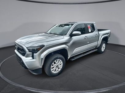 New 2025 Toyota Tacoma SR5