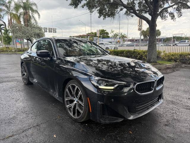 Used 2022 BMW 230i Coupe w/ Convenience Package RWD image 9