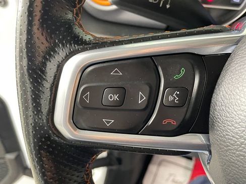 Certified 2021 Jeep Gladiator Mojave image 14