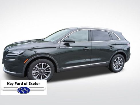 Used 2023 Lincoln Nautilus AWD w/ Premium Package image 5