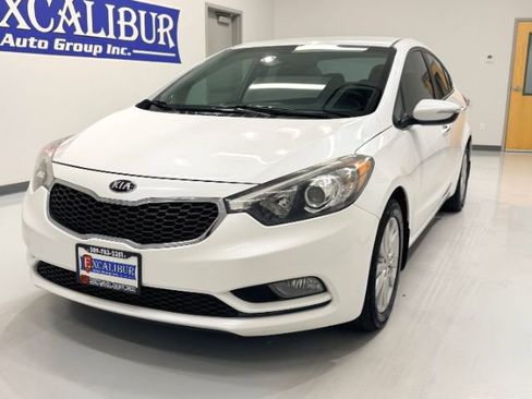 Used 2014 Kia Forte EX FWD image 6
