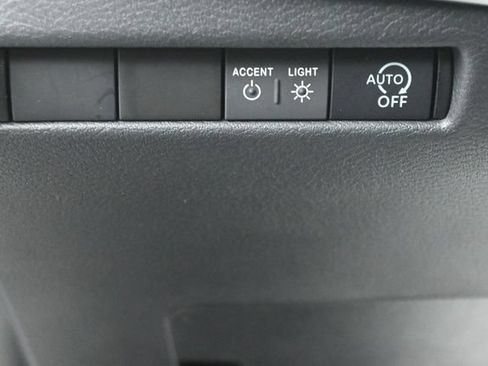 Used 2025 Nissan Kicks S w/ Interior Electronics Package FWD image 20