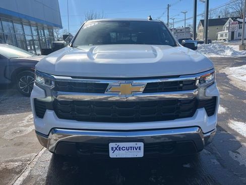 Used 2022 Chevrolet Silverado 1500 LT image 8