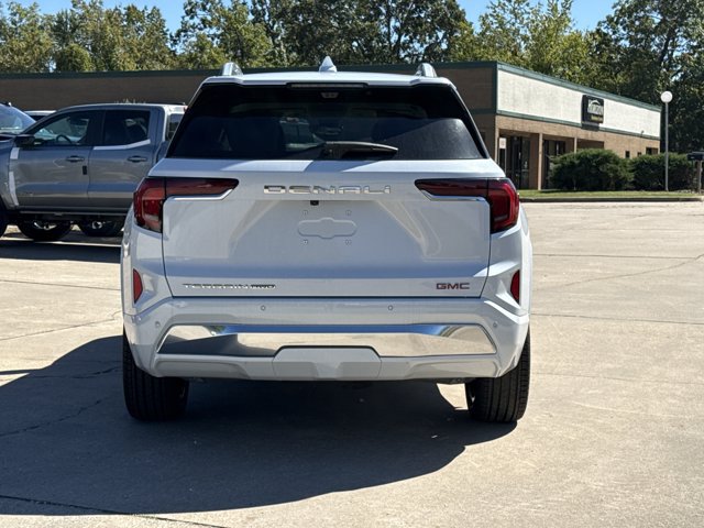 New 2027 GMC Terrain Denali w/ LPO, Floor Liner Package AWD/4WD image 3